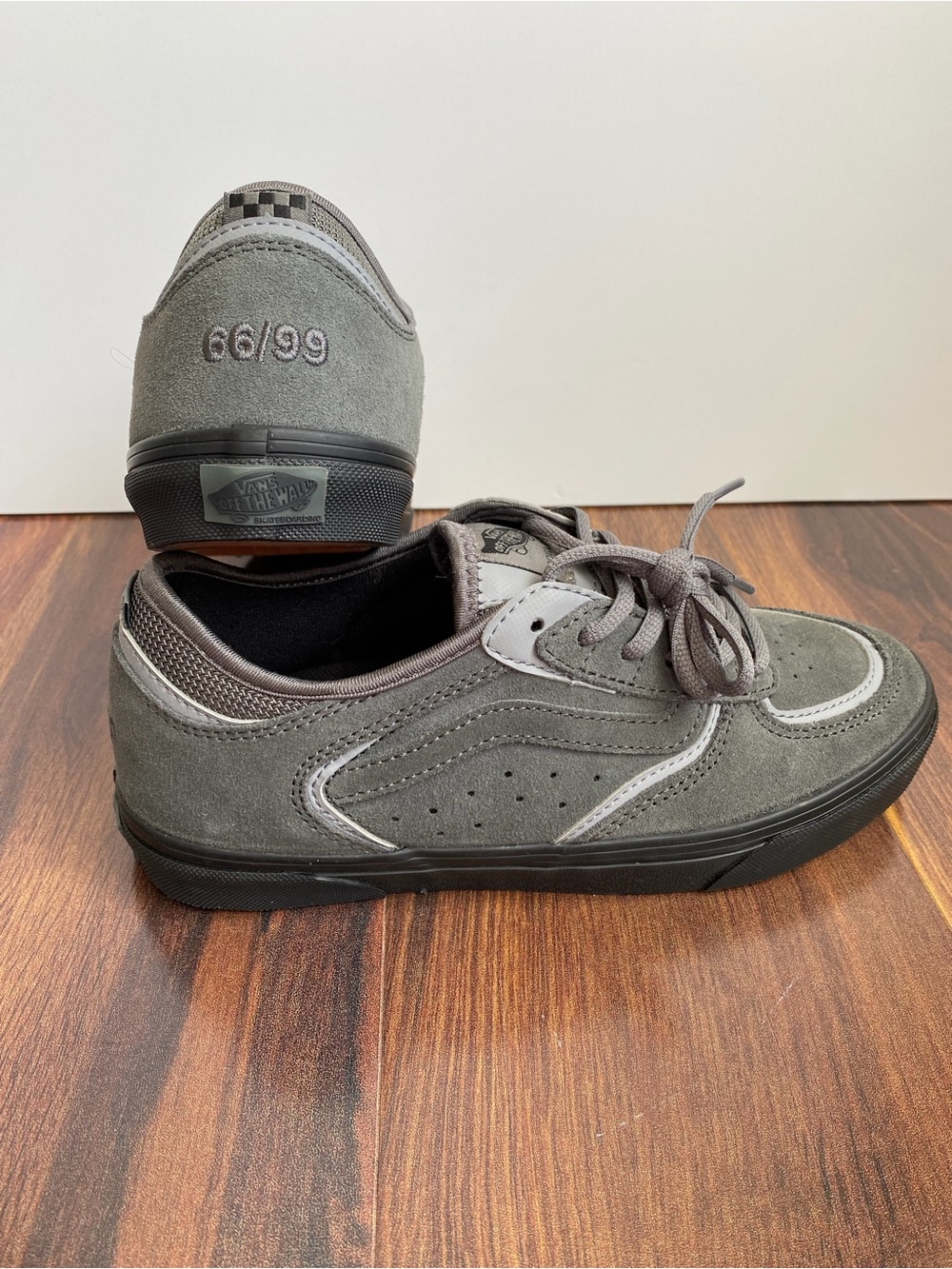 Vans Rowley 66/99 Triple Gray Suede Like New M5.5/W7.5
